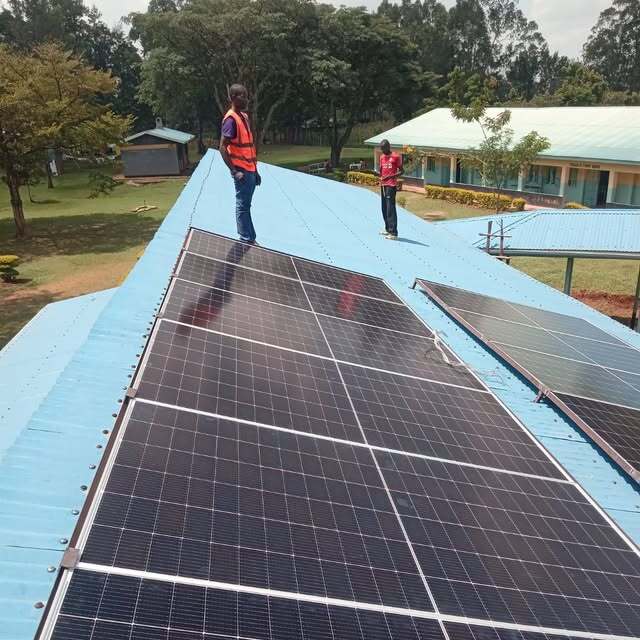 Commercial solar installation project